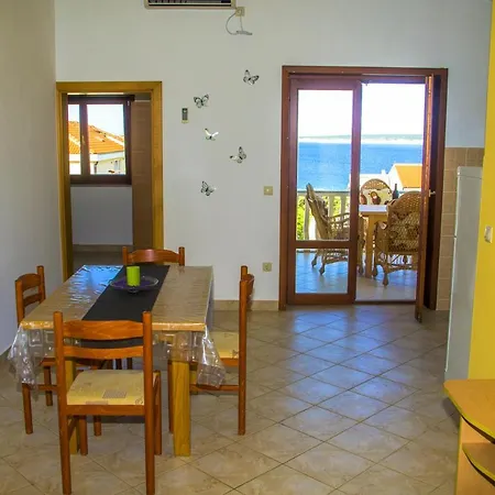 Apartament Elenor *