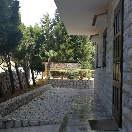 Apartament Elenor